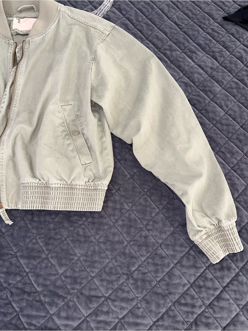 Pilcro Anthropologie Bomber Jacket Women’s Medium Olive Green Crop B26 - Picture 8 of 9